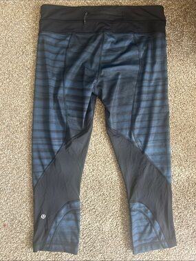 lululemon athletica Black with Navy Interior Leggings